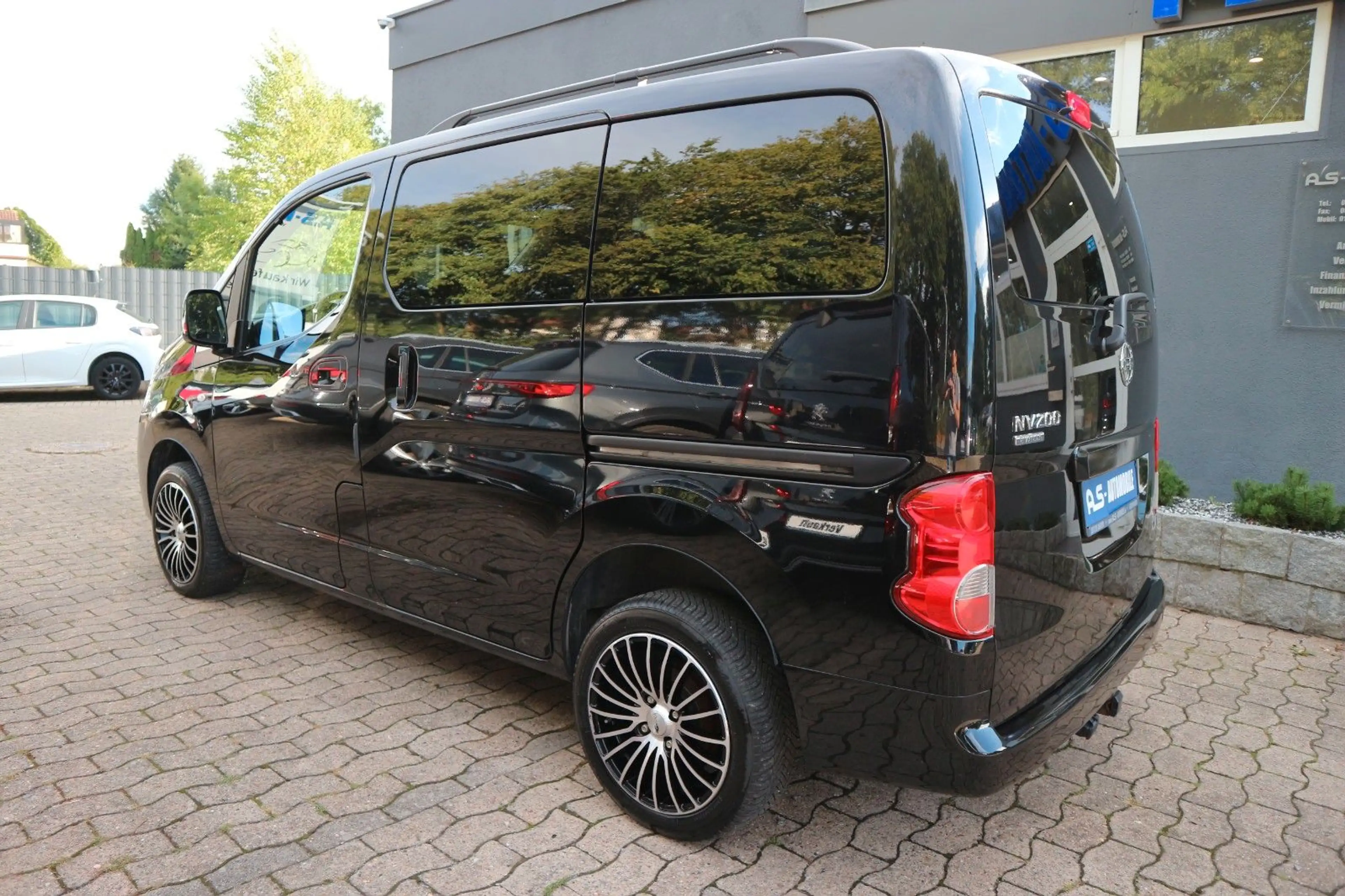 Nissan NV200 Evalia Tekna *1.HAND | RFK | TEMPO | KLIMA | AHK* — photo 4