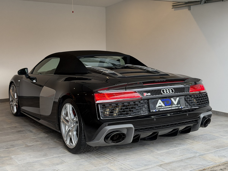 Audi R8 Spyder V10 performance quattro S-tronic — photo 7