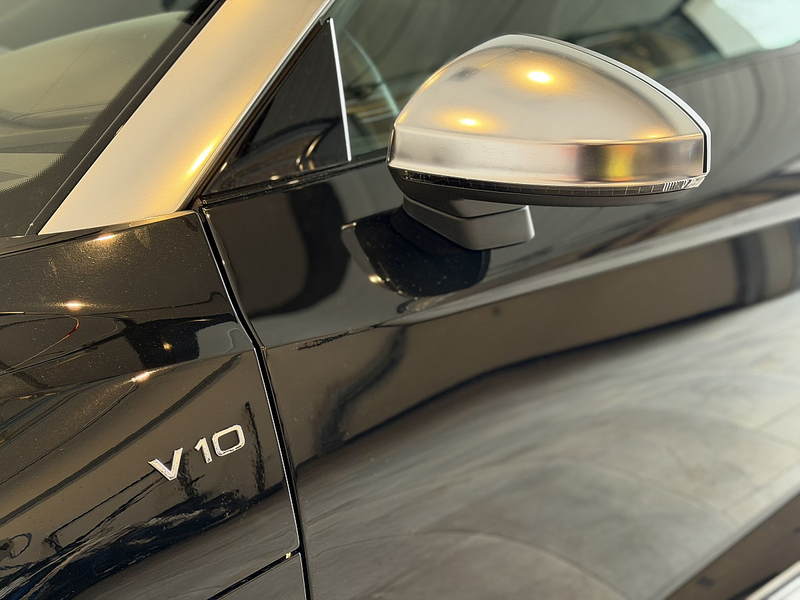 Audi R8 Spyder V10 performance quattro S-tronic — photo 12