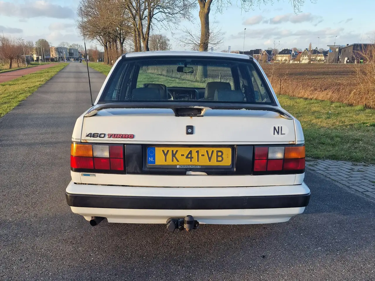 Volvo 460 1.7 Turbo, foto 2