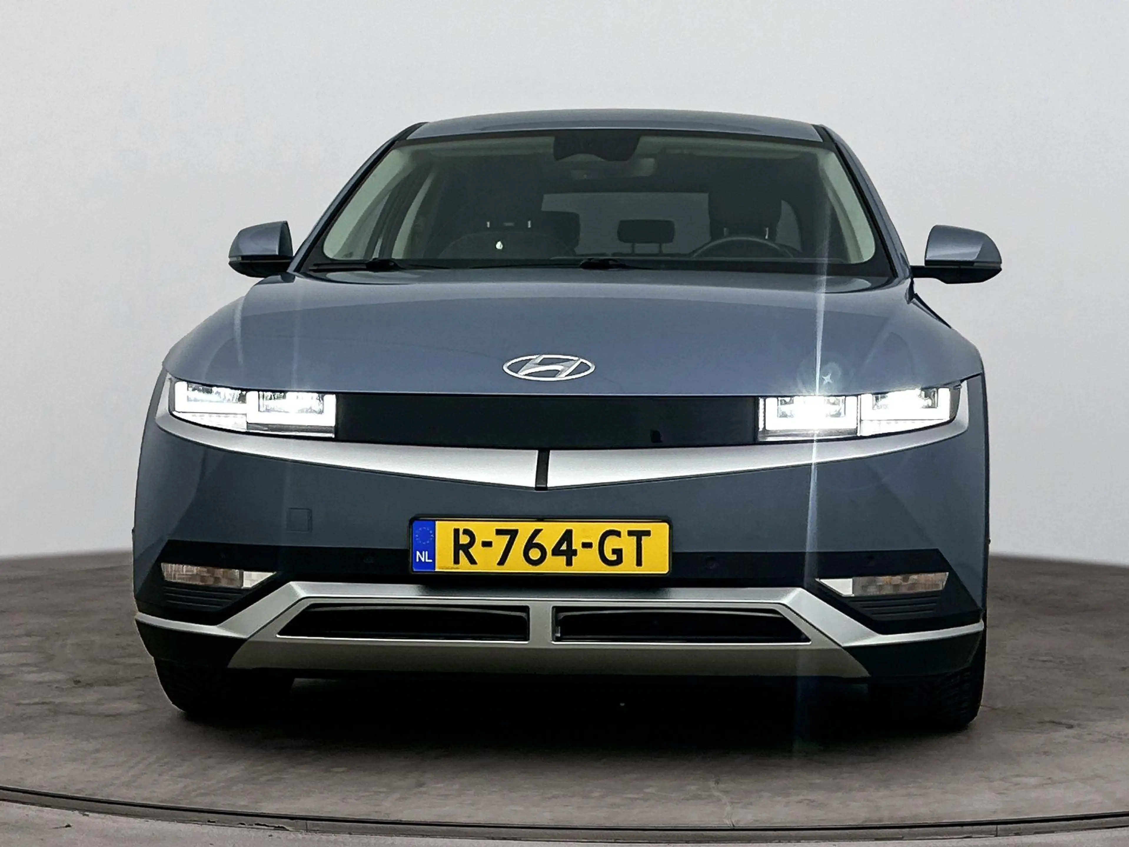 Hyundai IONIQ 5 Connect+ 73kWh | SoH 96% | 800V | All Season | Tre — photo 5