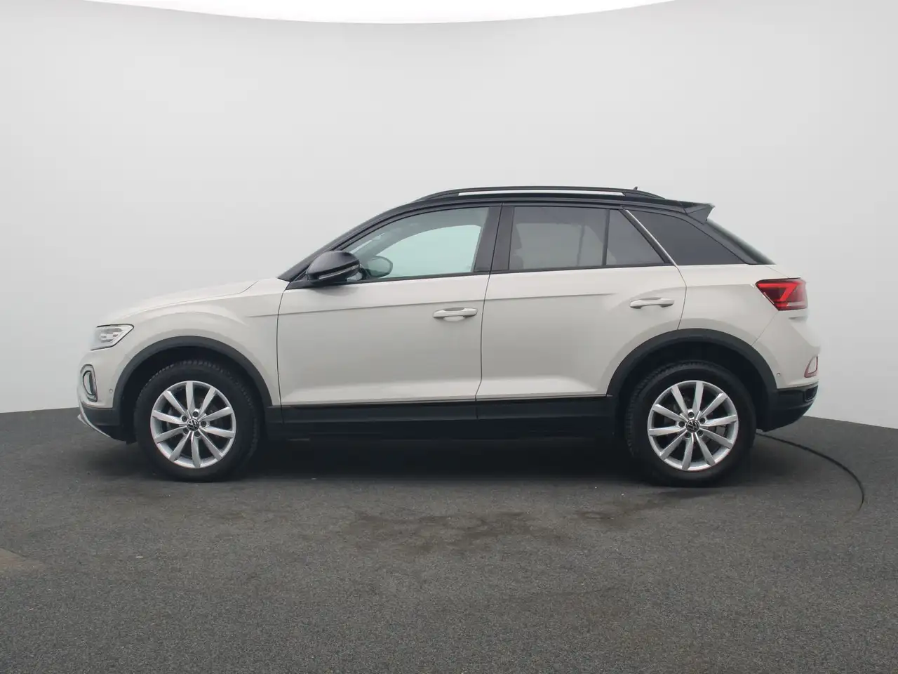 Volkswagen T-Roc, фото 5