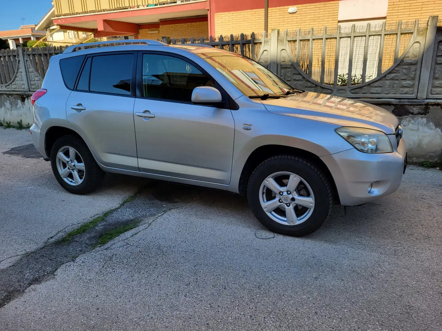 Toyota RAV 4 RAV4 2.2 d-4d 136cv - 1