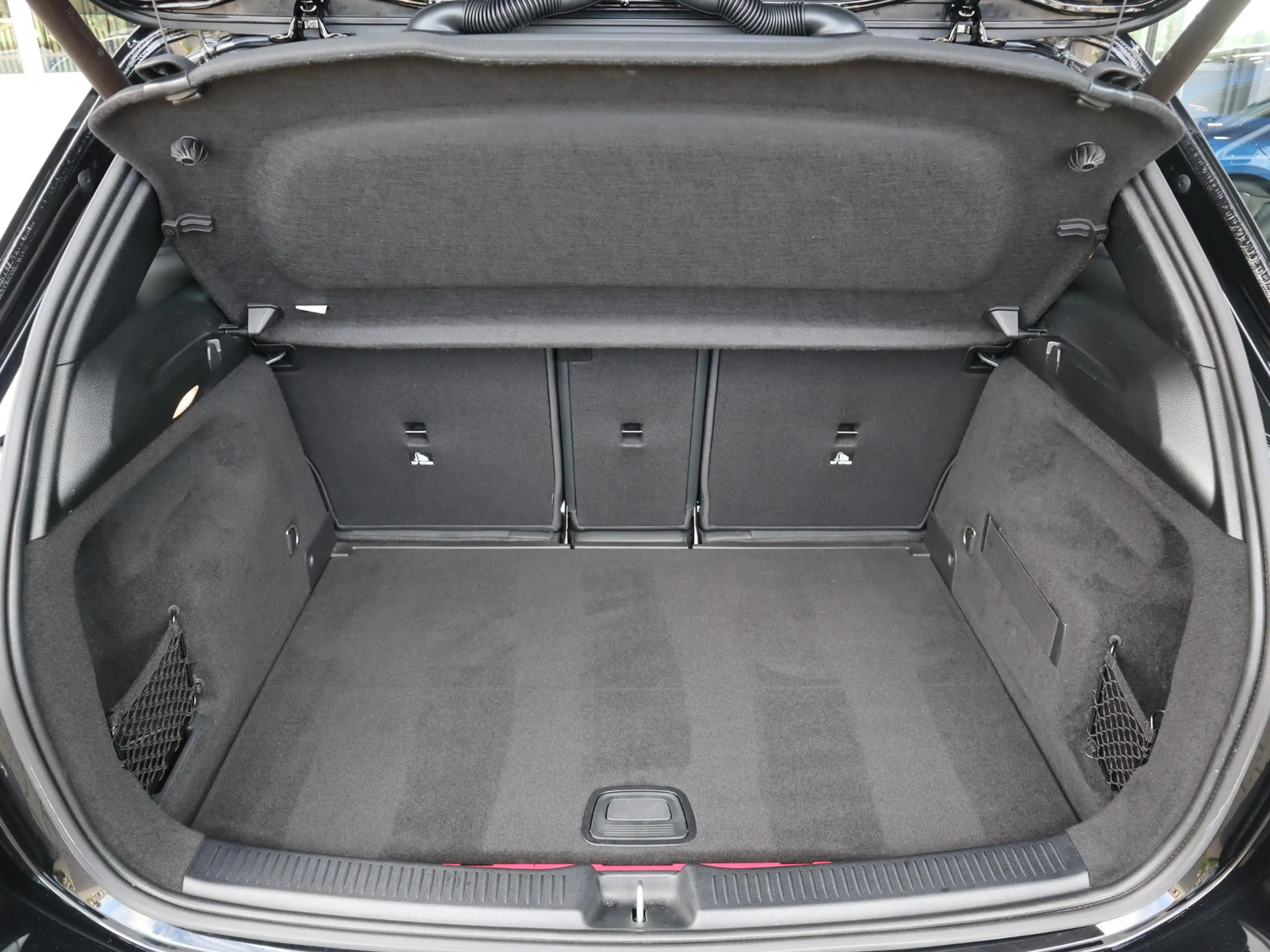 Mercedes-Benz B 250 e AMG Line l Keyless l Achteruitrij camera l Stoel — photo 7