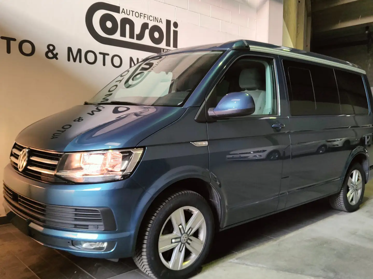 Volkswagen T6 California OCEAN 2.0TDI 150CV 4MOTION FULL OPTIONAL Blu/Azzurro - 2