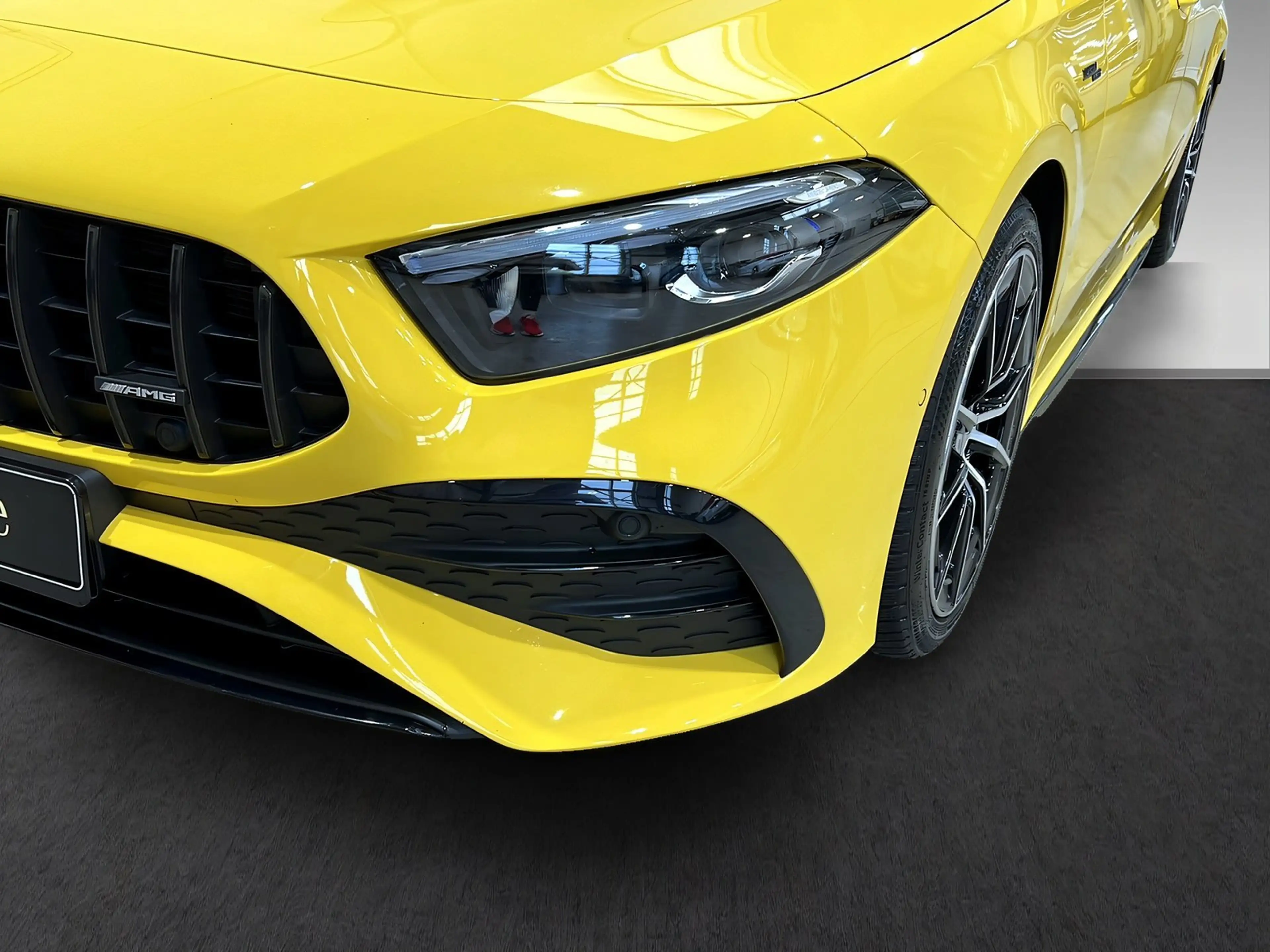 Mercedes-Benz A 35 AMG 4M MULTI+DISTR+NIGHT+Memo+Pano+AHK+360° — photo 3
