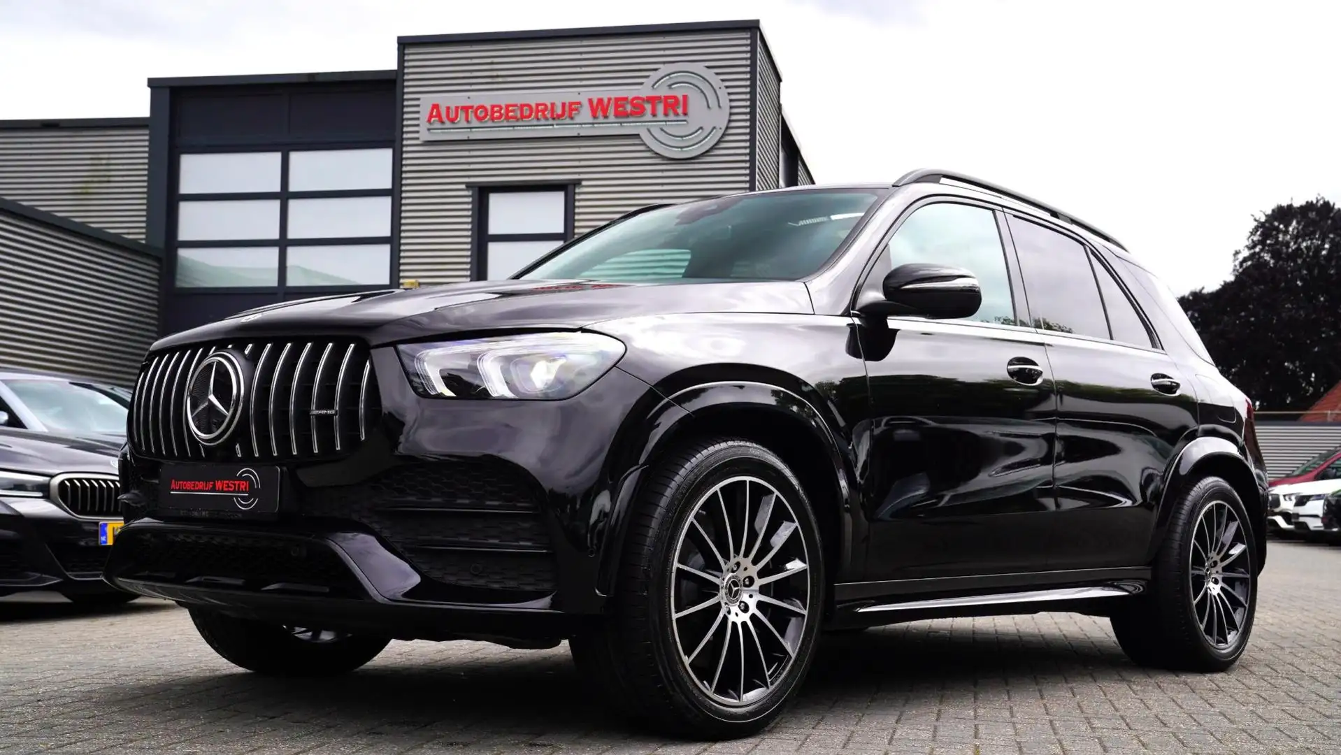 Mercedes-Benz GLE 350 de 4MATIC Premium Plus | AMG | Trekhaak | Panorama Zwart - 1