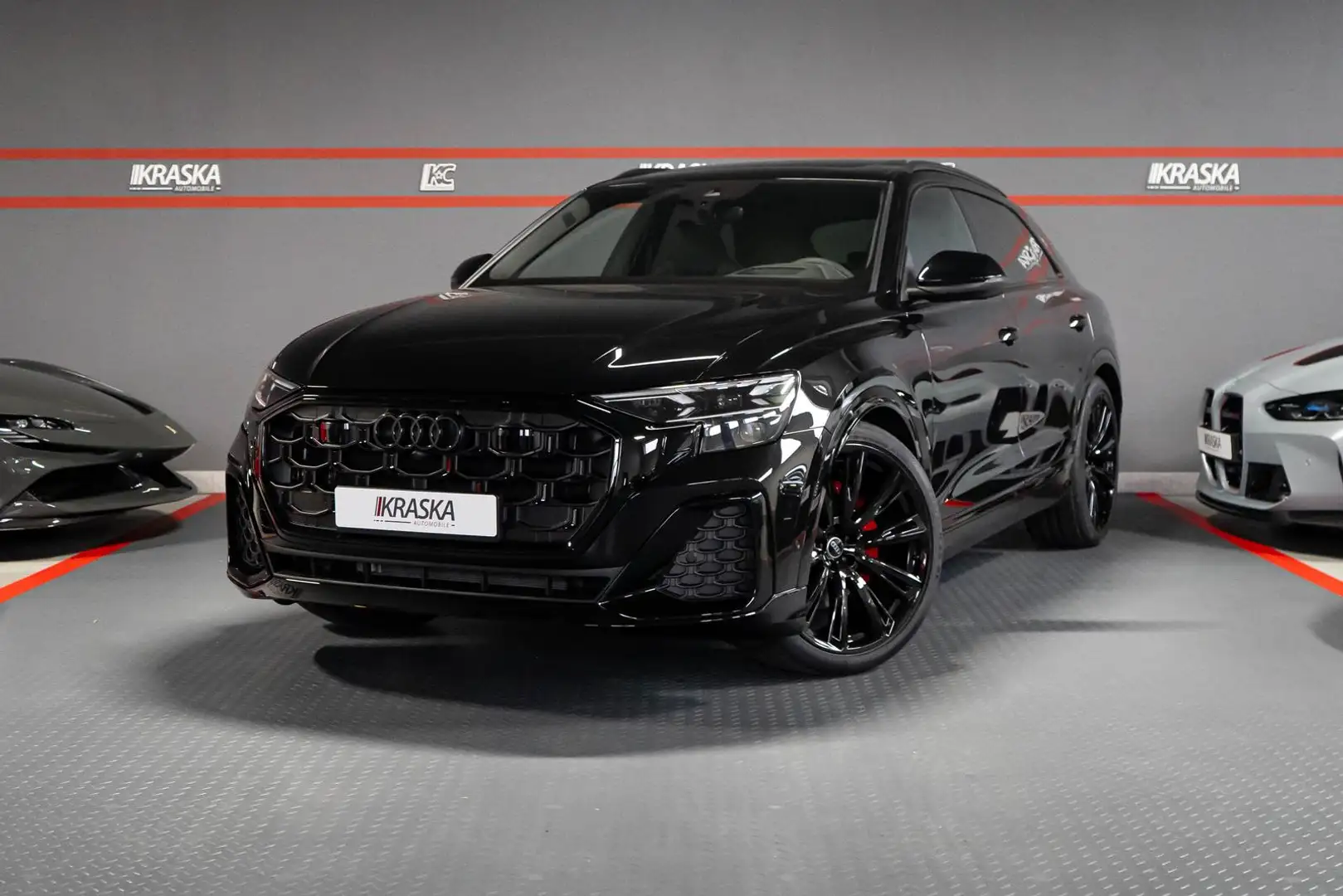 Audi Q8 50 TDI quattro AHK B&O STHZ GV5 - Black Schwarz - 1
