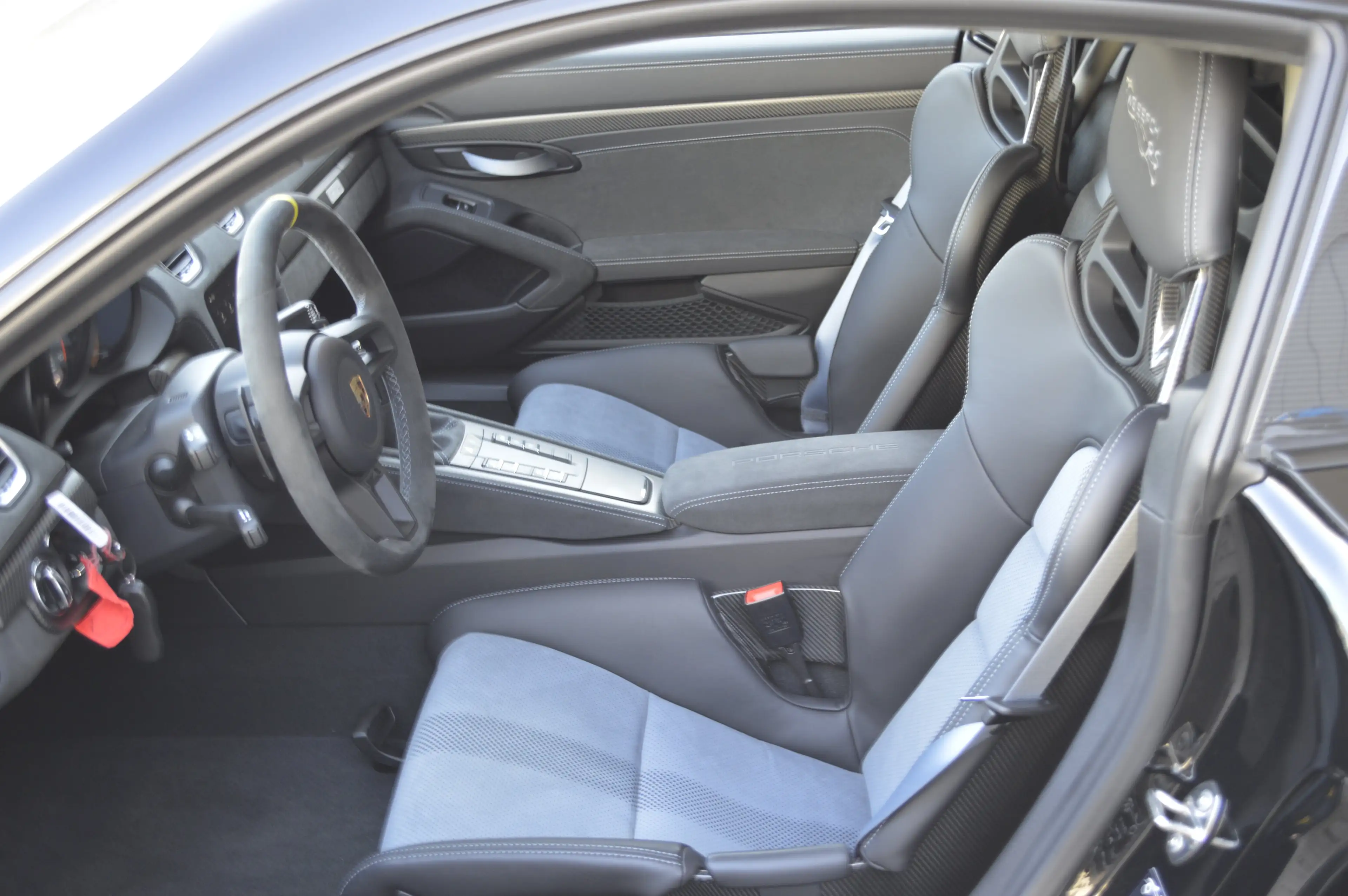Porsche Cayman GT4 RS mit Weissach, Liftsystem Vorderachse uvm. — photo 5