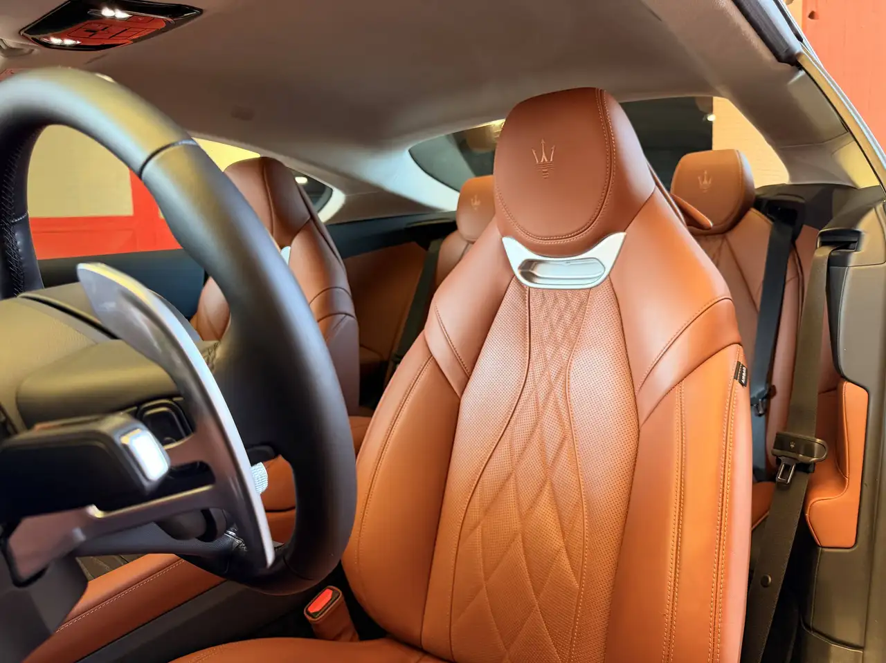 Maserati GranTurismo 2023 — фото 13