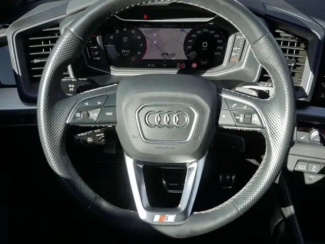 Audi A1 view 9