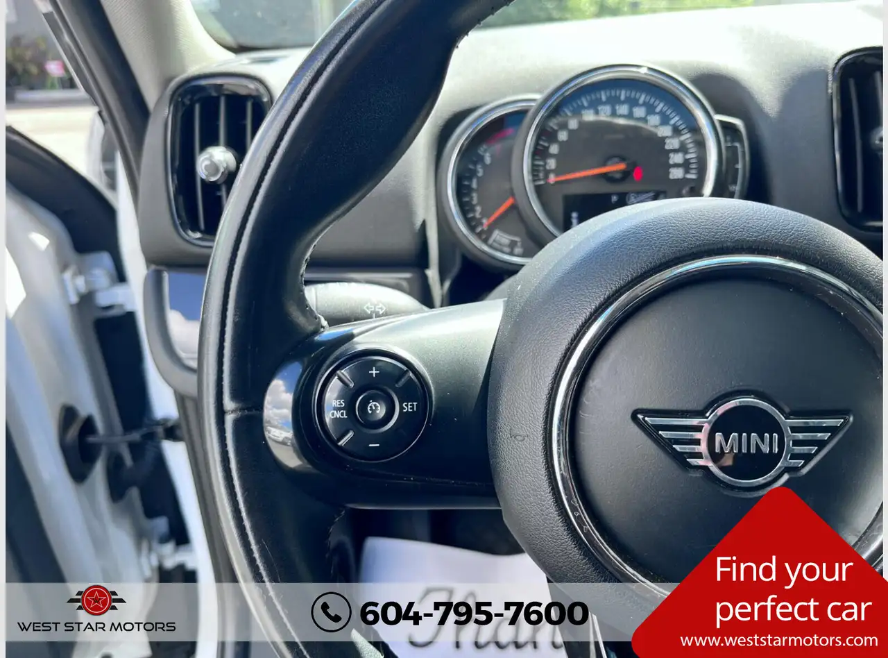 MINI Countryman снимка MINI Countryman