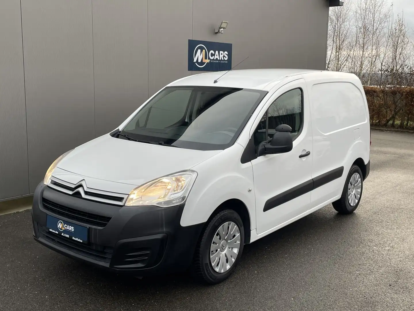 Citroen Berlingo 1.6 HDI DIESEL MANUEL Blanc - 2
