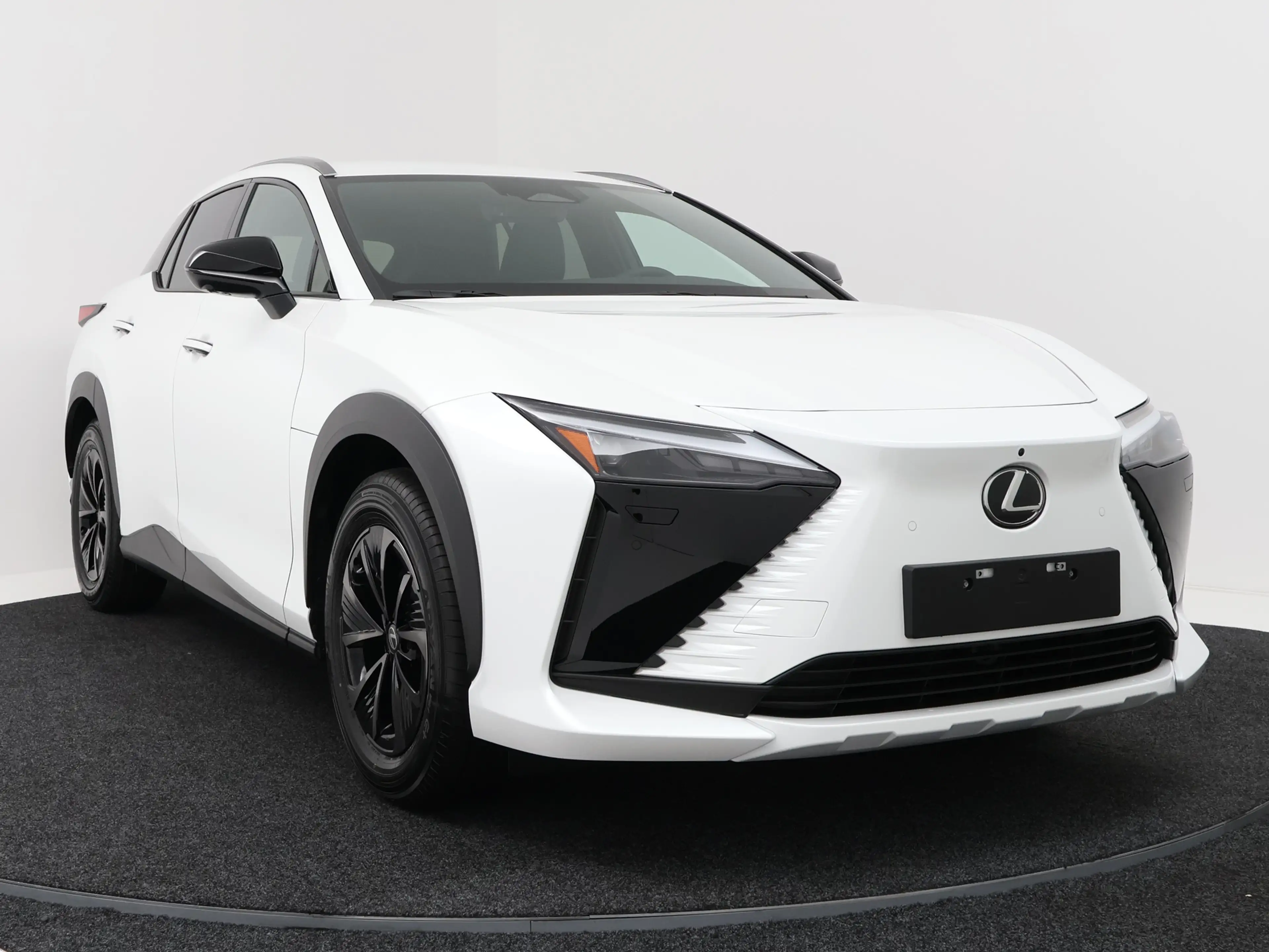 Lexus RZ 350e Luxury Line 77 kWh — photo 15