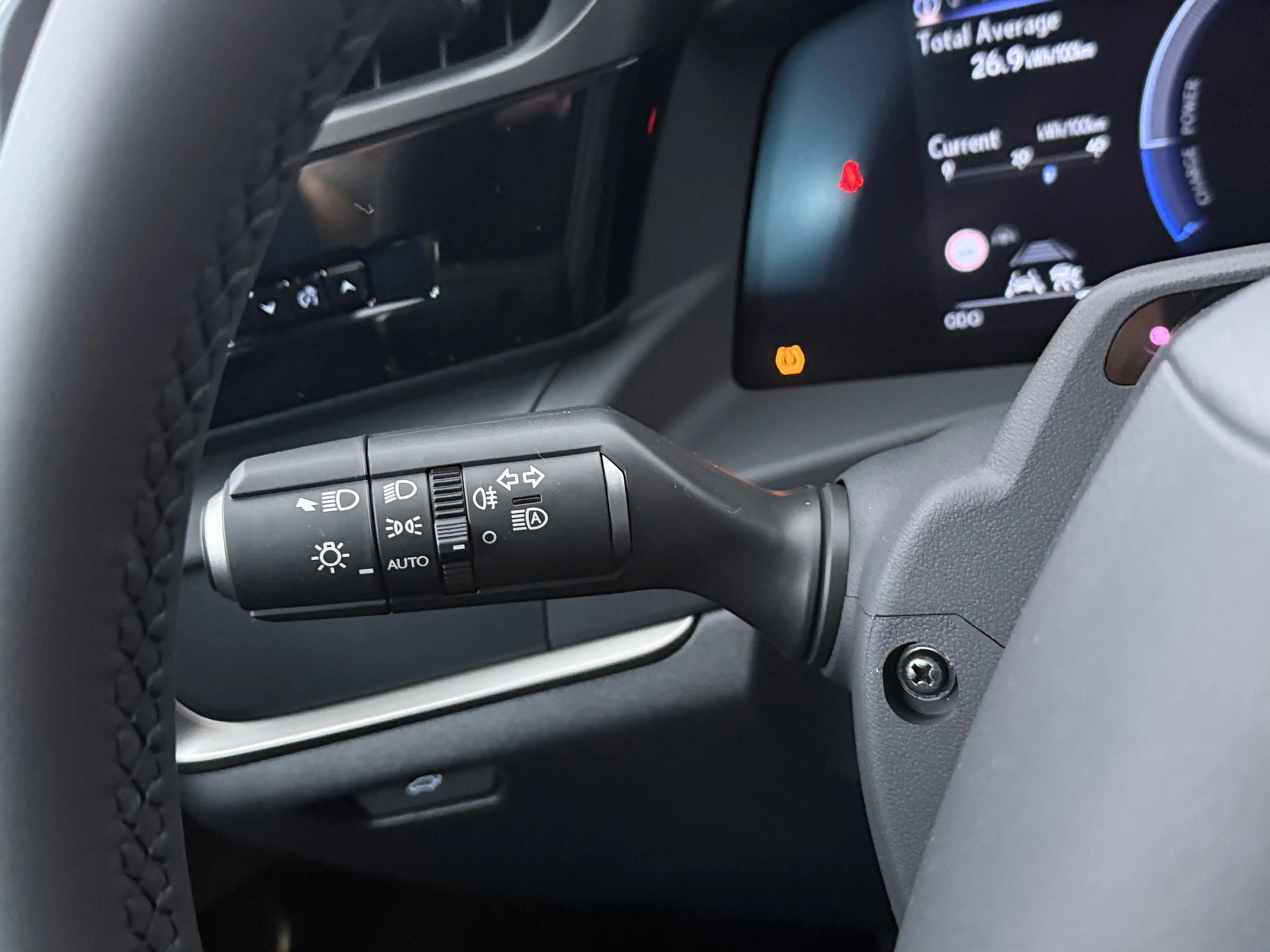 Lexus RZ 350e Luxury Line 77 kWh — photo 8