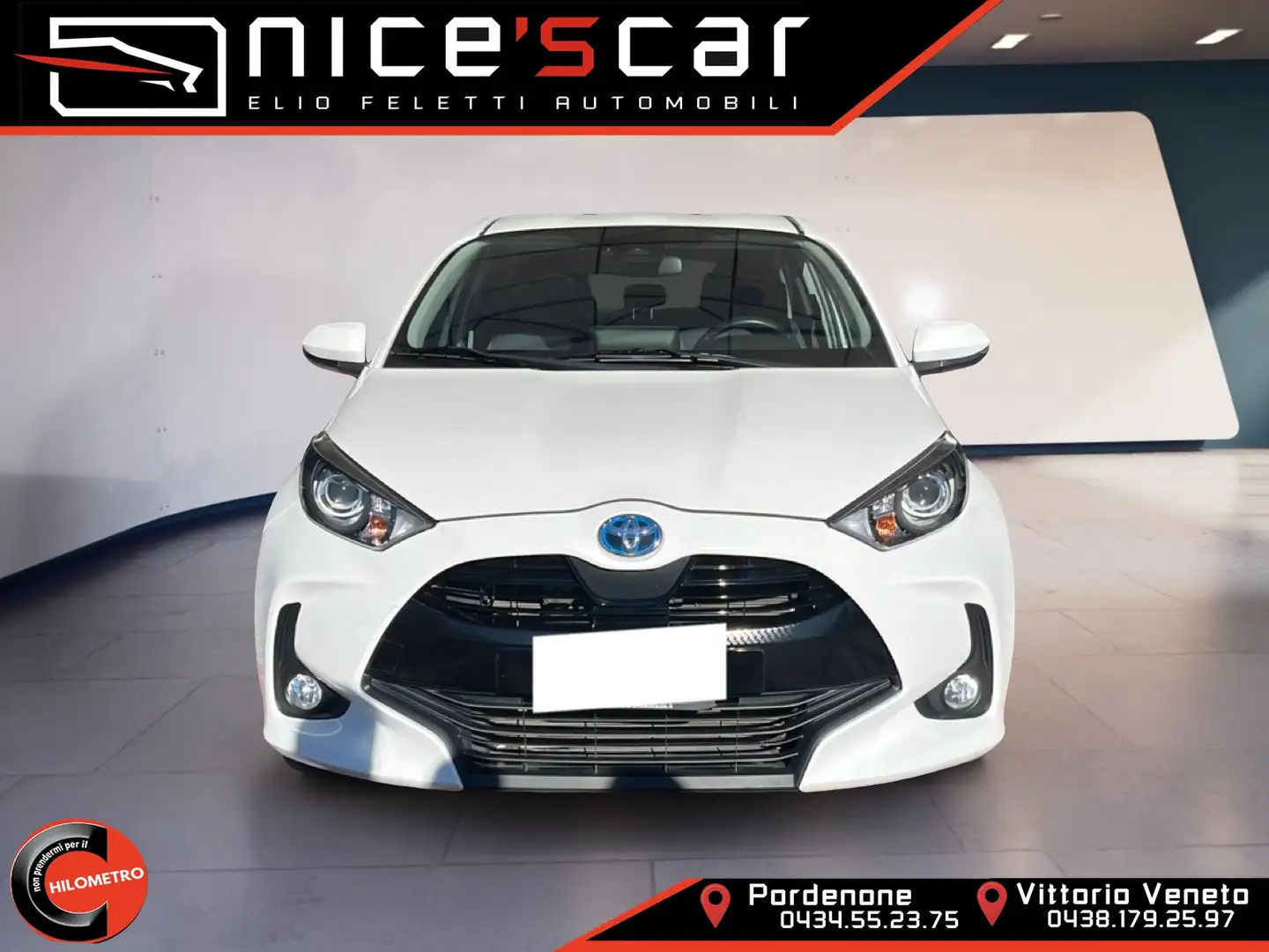Toyota Yaris Yaris 1.5 Hybrid 5 porte Business*PROMO* Blanc - 2