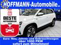 Skoda Karoq Tour AHK,Kamera,SHZ,beh. Frontscheibe Weiß - thumbnail 1