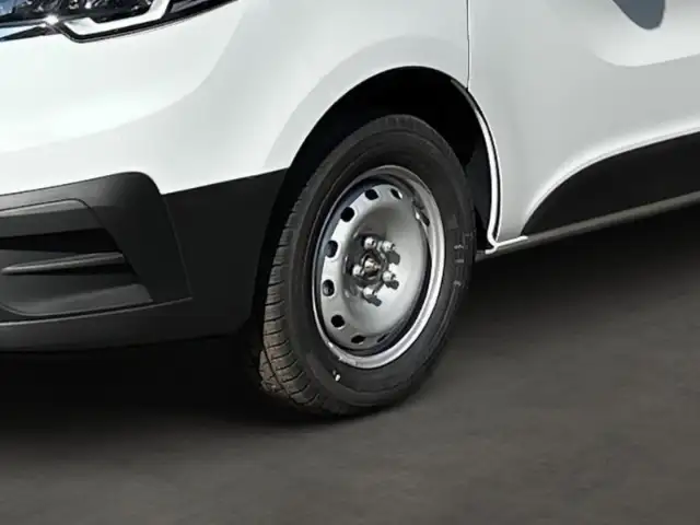 Renault Trafic view 6