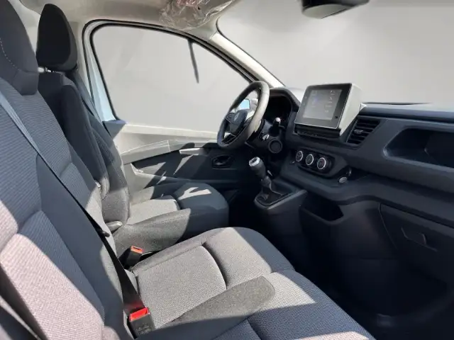 Renault Trafic view 14
