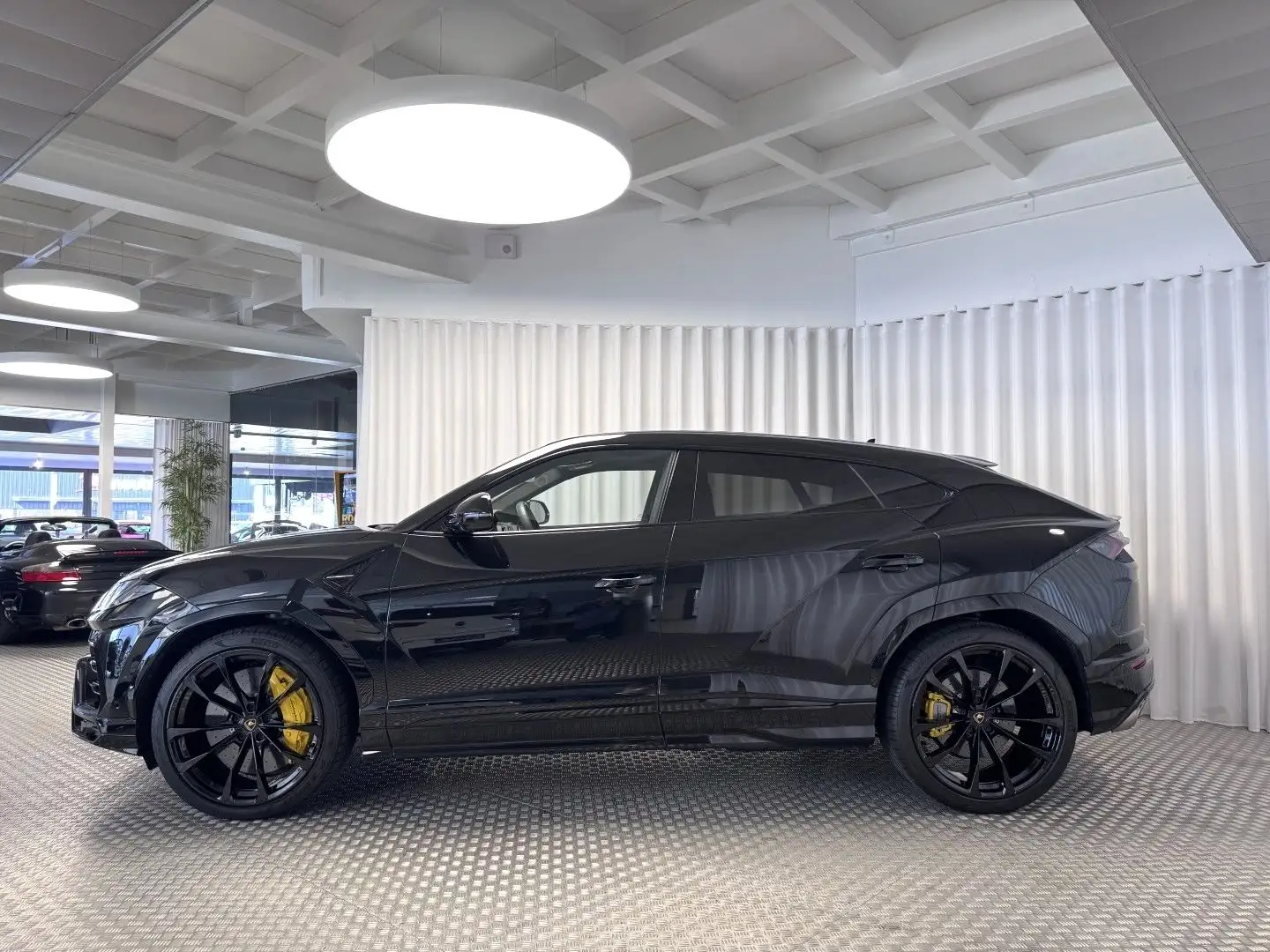 Lamborghini Urus 4.0 V8 650CH BITURBO - 2