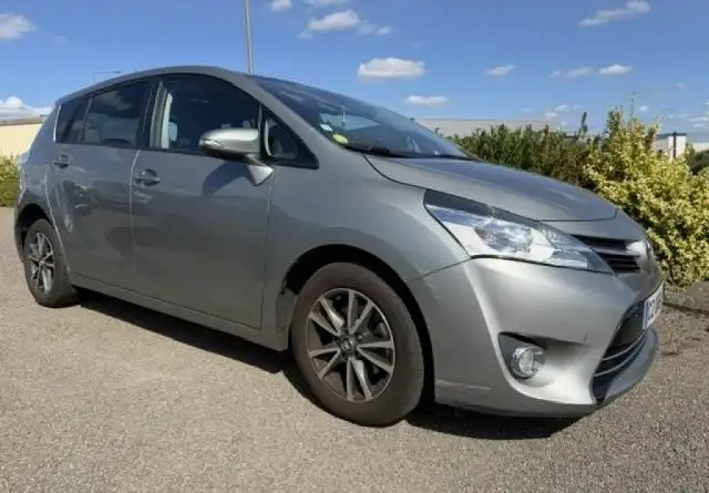 Toyota Verso MC 124 D-4D 5pl FAP SkyView