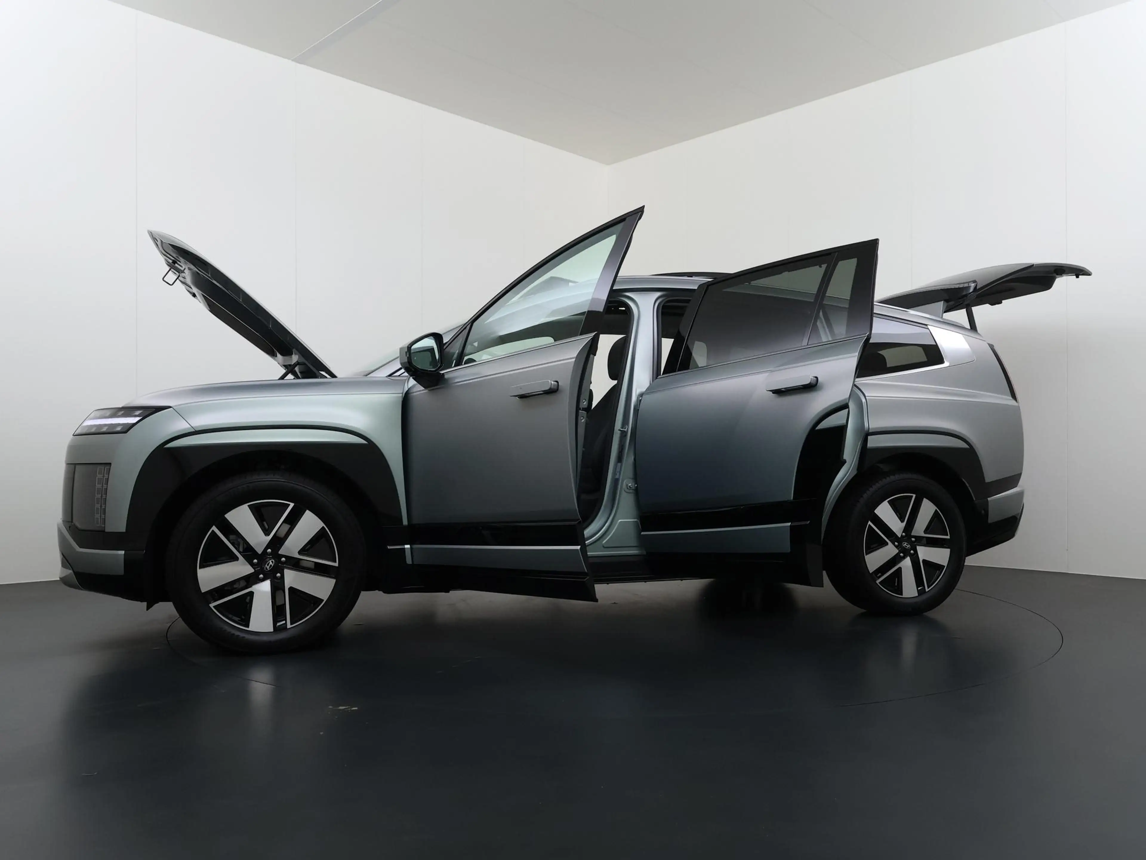 Hyundai IONIQ 9 110,3 kWh 308pk AWD 7p.110.3 kWh Connect+ Massages — photo 10