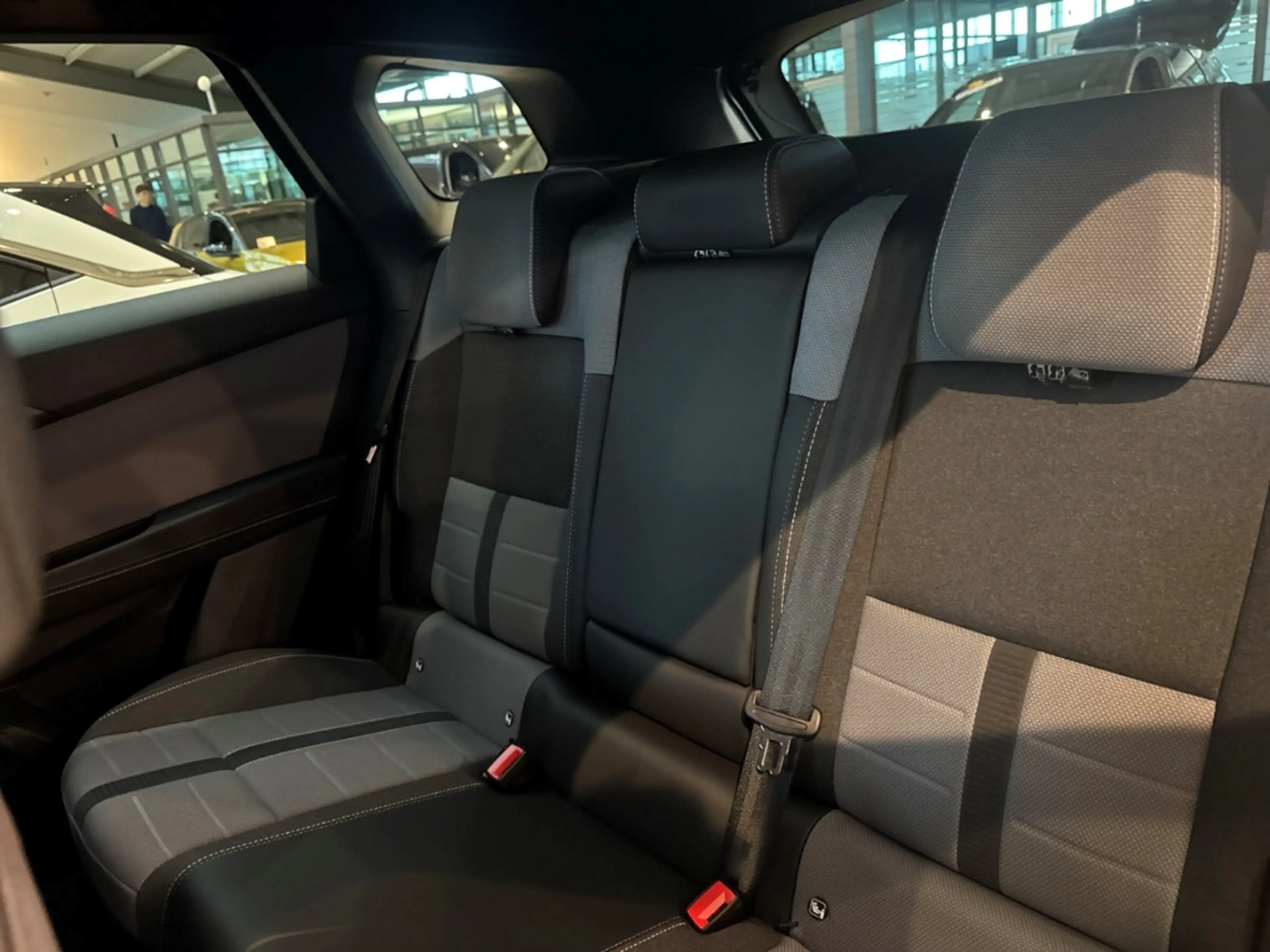 Opel Grandland 1.2 48V Mild-Hybrid GS Hybrid 6-Gang-Dopp AHK El. — photo 6