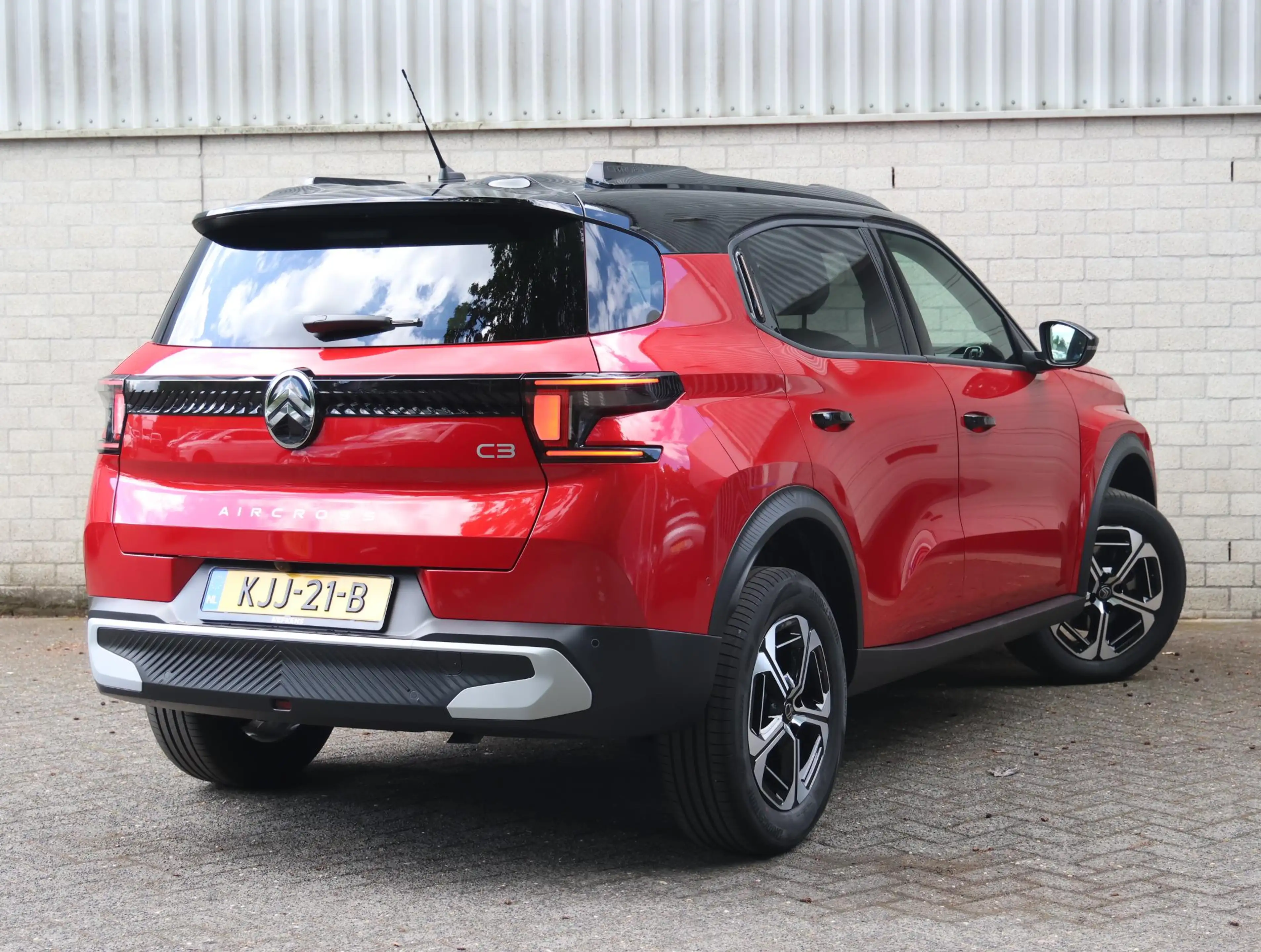 Citroen C3 Aircross 1.2 Hybrid 145pk Max 7p. | 7 persoons | Navigatie — photo 3