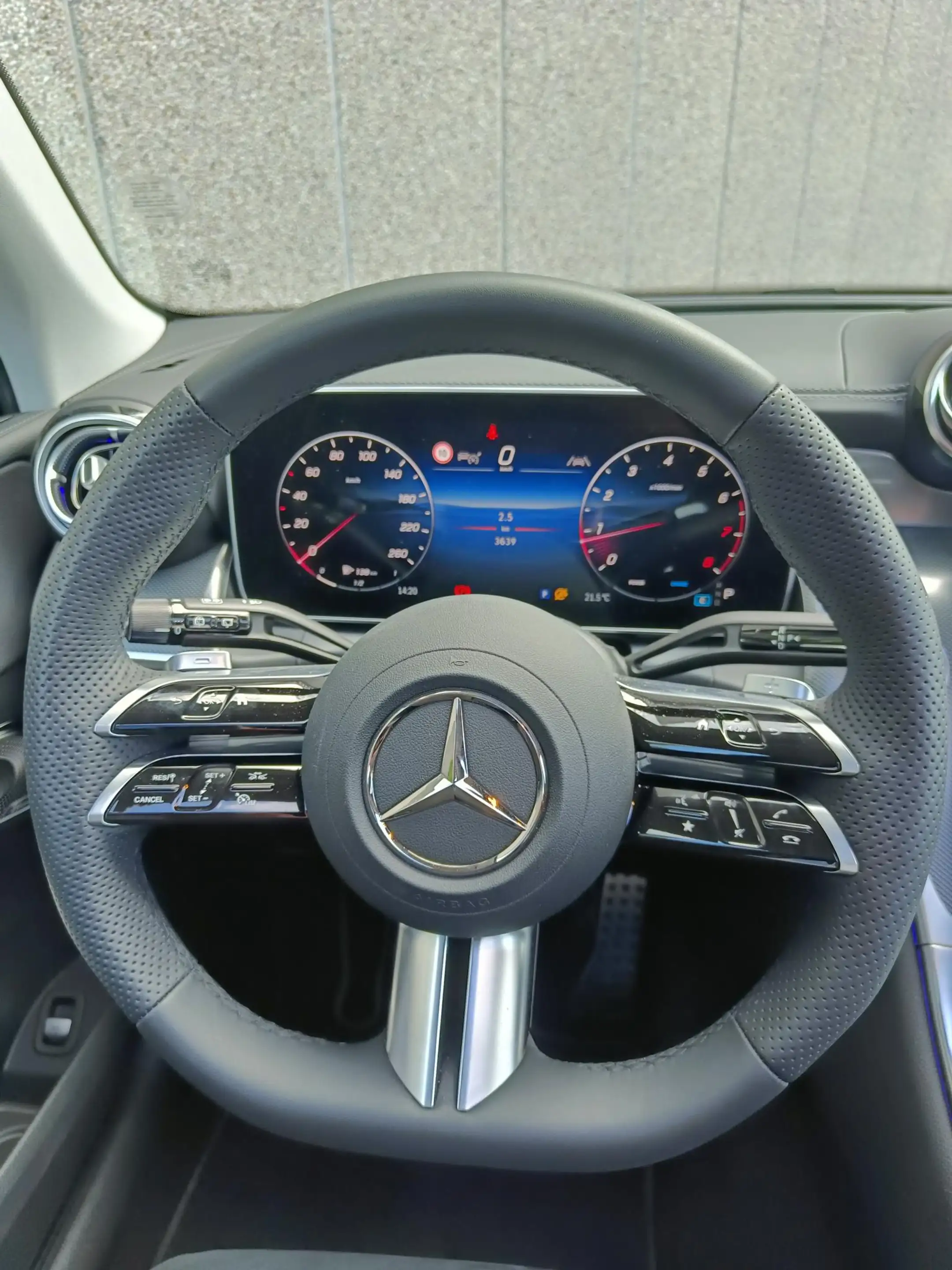 Mercedes-Benz GLC 200 4MATIC Pano dak * Trekhaak * AMG-Line - Pano. dak — photo 9