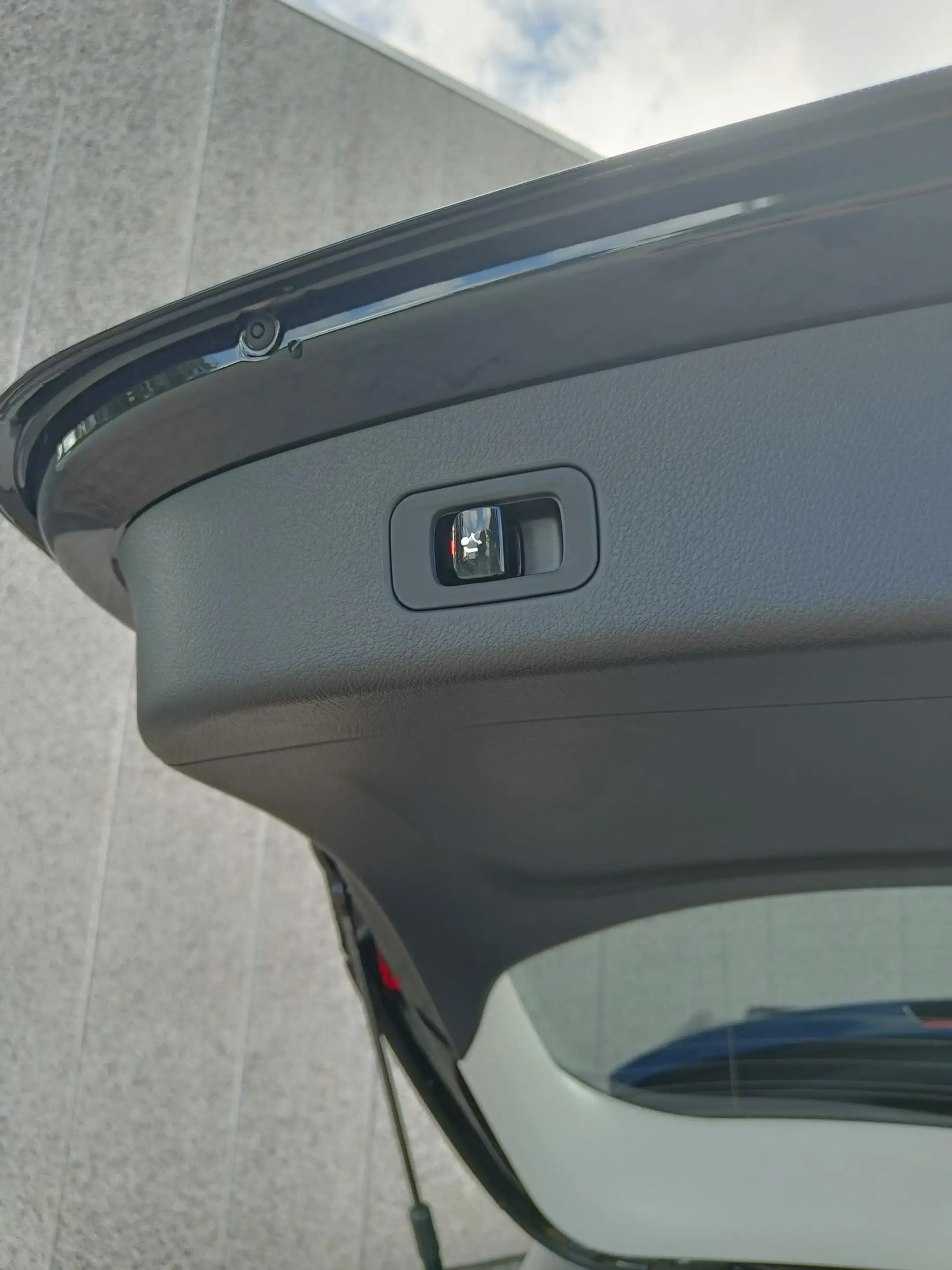 Mercedes-Benz GLC 200 4MATIC Pano dak * Trekhaak * AMG-Line - Pano. dak — photo 15