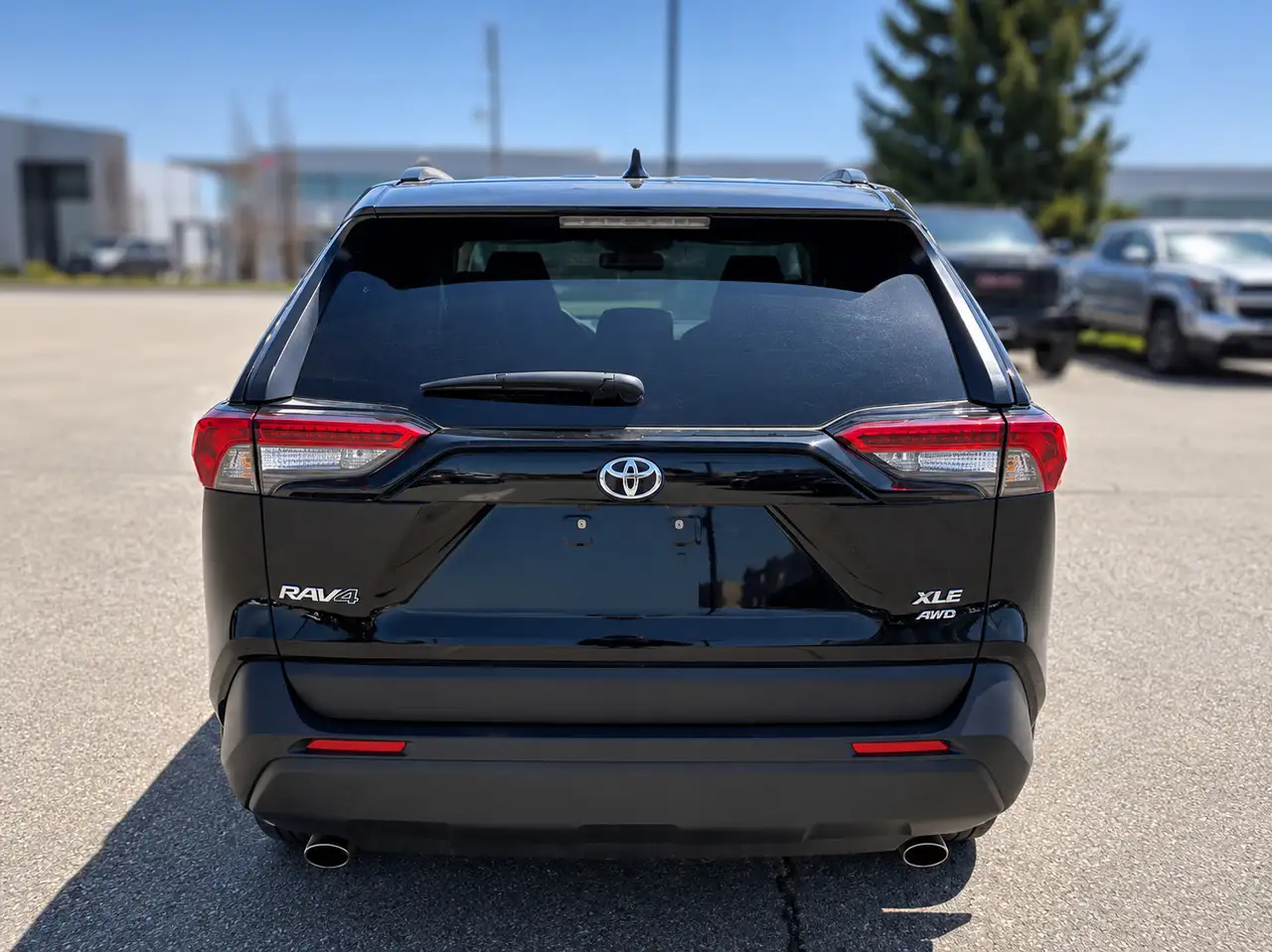 Toyota RAV 4 снимка Toyota RAV 4