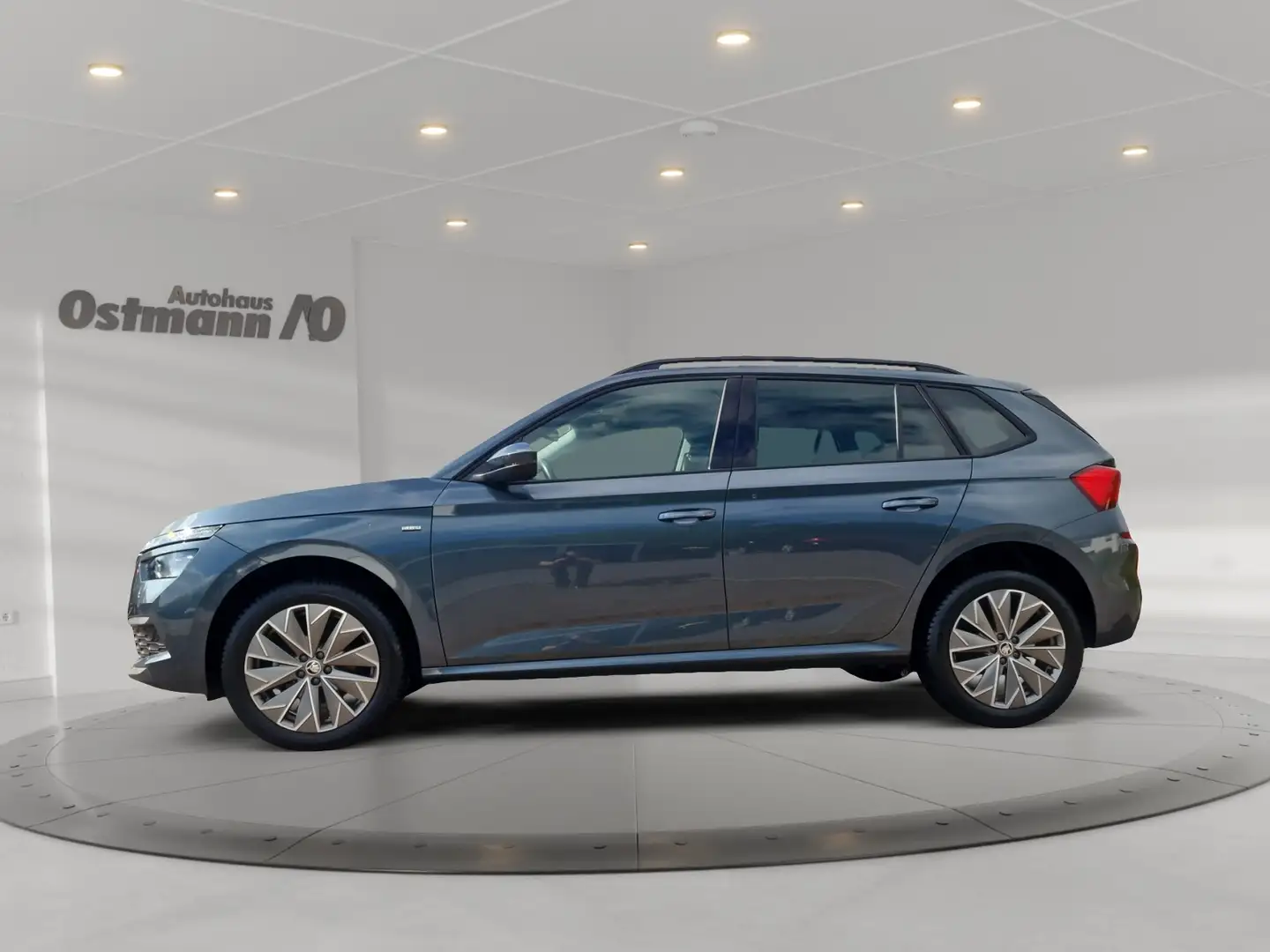 Skoda Kamiq 1.0 TSI Clever DSG AHK LED ACC el.Heck KAM Grau - 2
