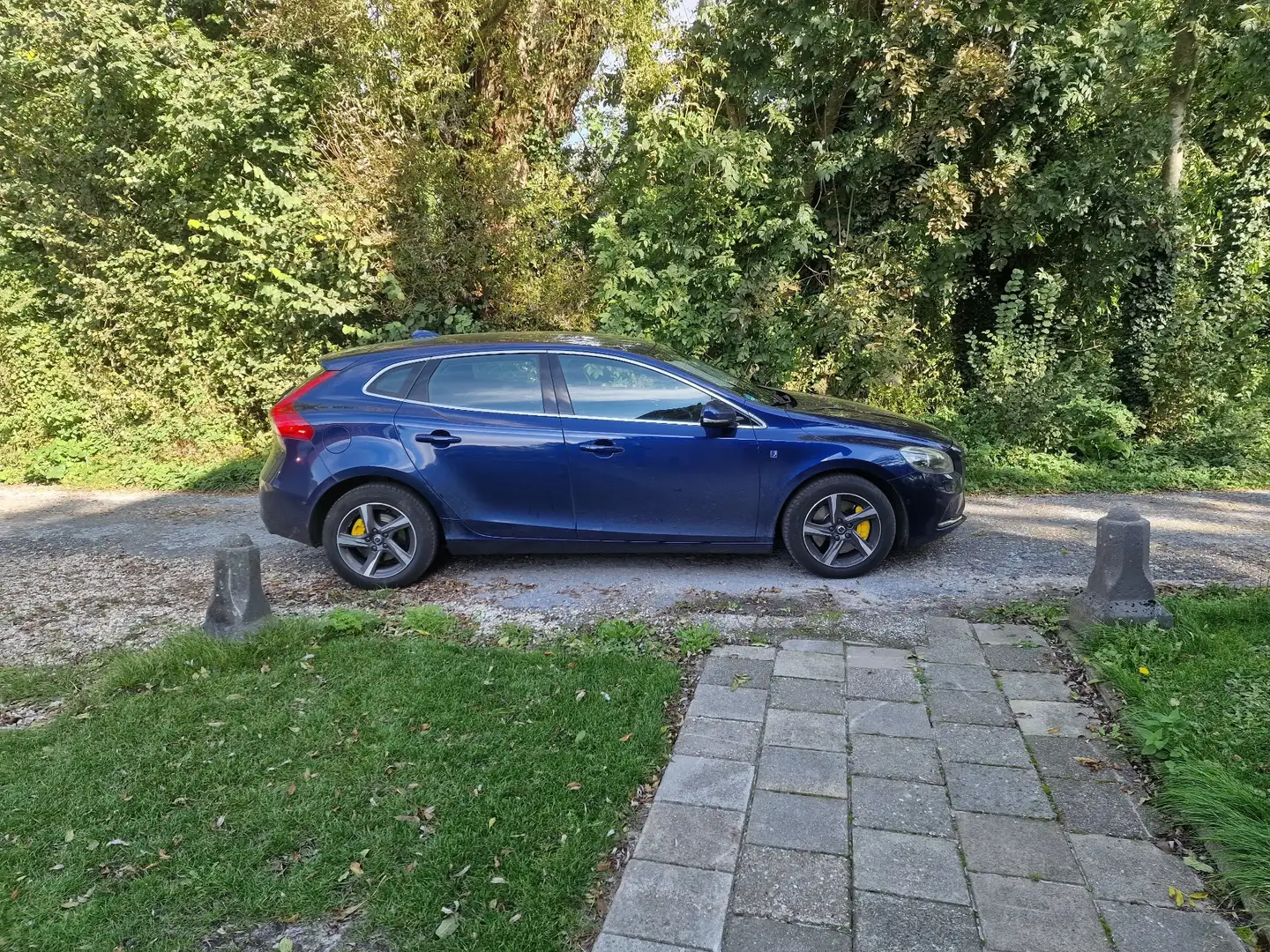 Volvo V40 D4 Ocean Race - 1