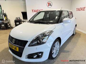 1.6 Sport Clima/Cruise/Carplay/Stoelver/5deurs