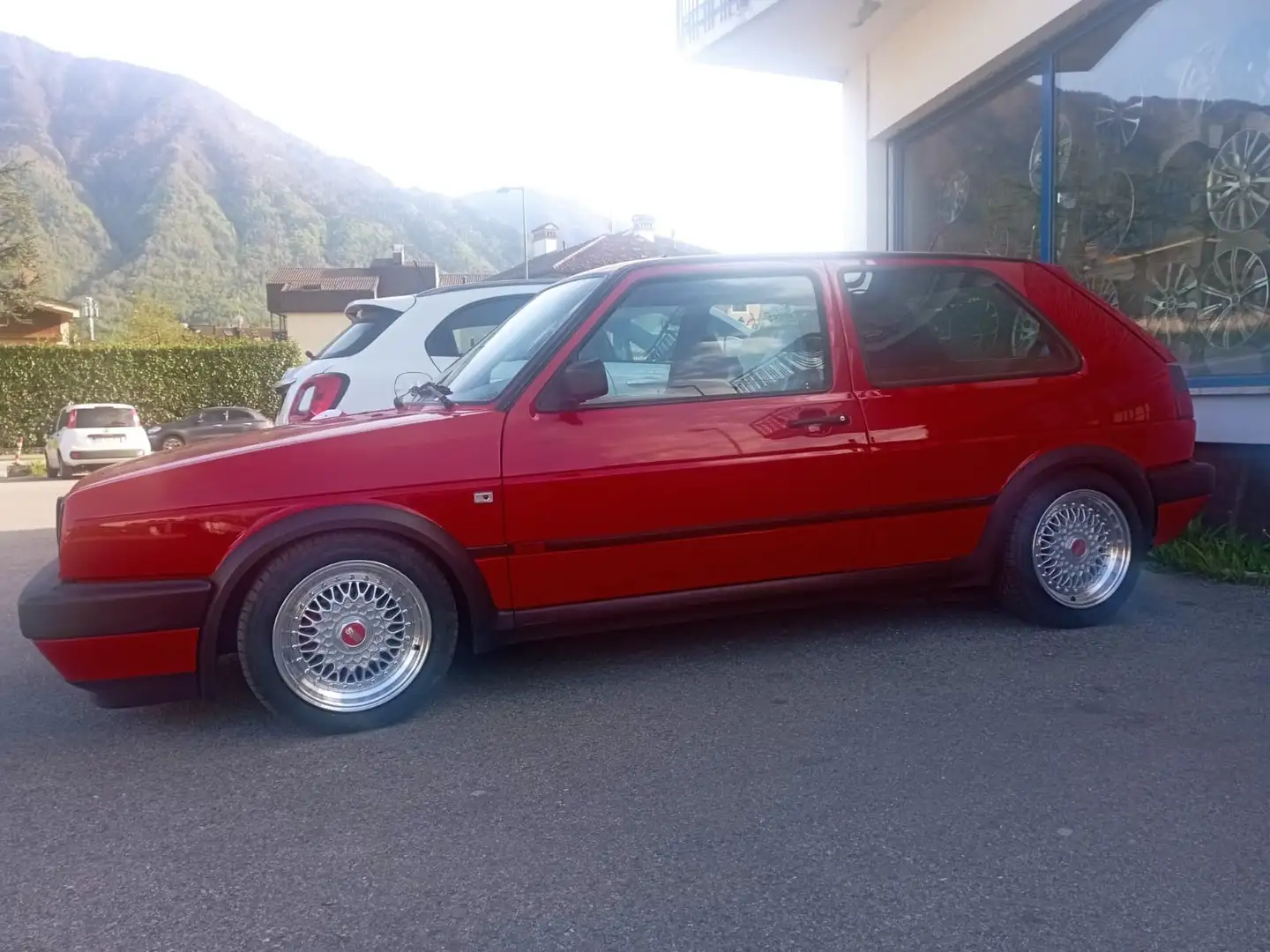 Volkswagen Golf GTI 3p 1.8 s/SS 5m Rosso - 1