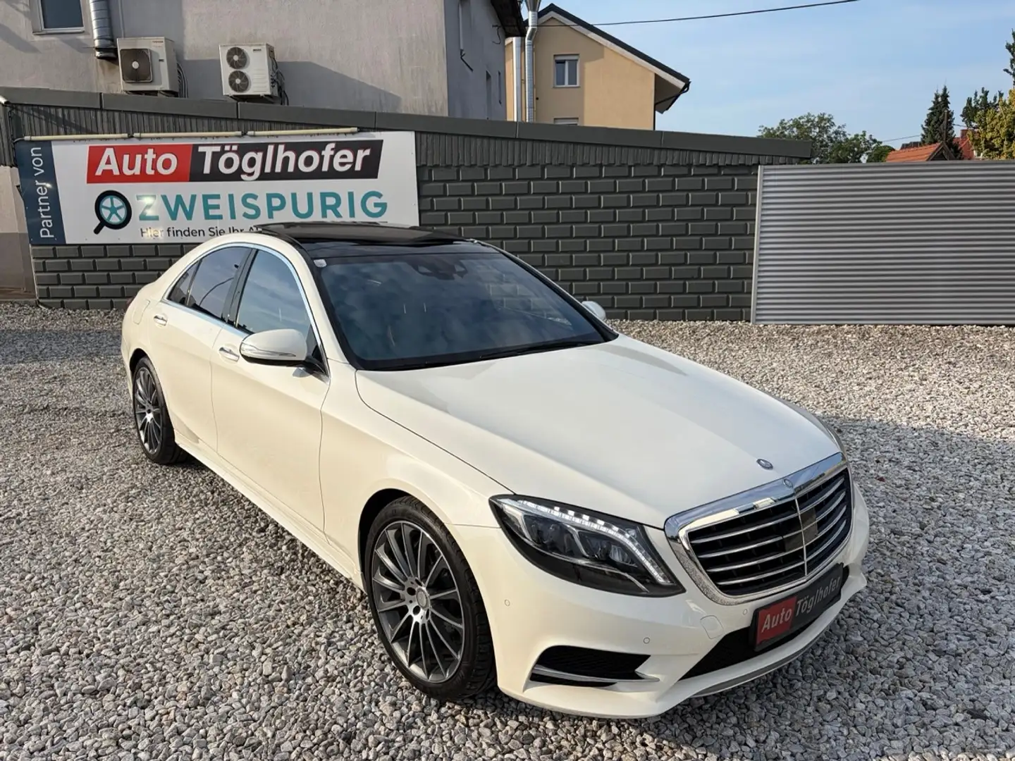 Mercedes-Benz S 350 d 4Matic AMG-Line Panorama Burmester top Zustand Weiß - 1