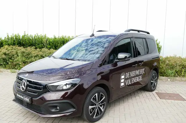 Mercedes-Benz EQT 200 L1 Progressive - DOS 1009