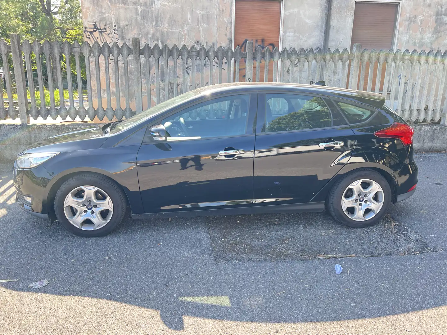 Ford Focus 5p 1.6 Plus Gpl 120cv - 1