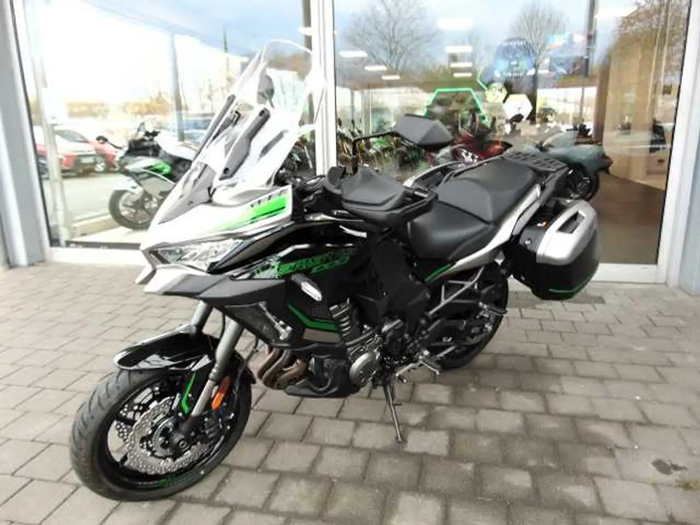 Kawasaki Versys 1000 SE Tourer Schwarz - 1