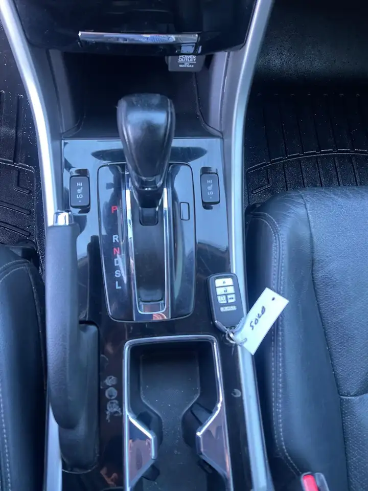 Honda Accord снимка Honda Accord