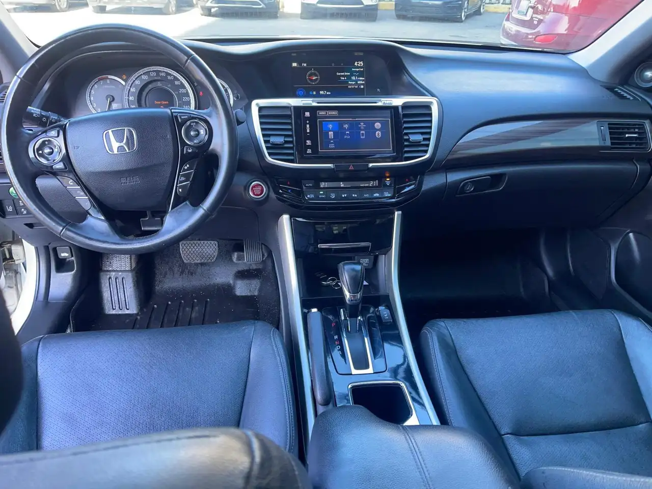 Honda Accord снимка Honda Accord