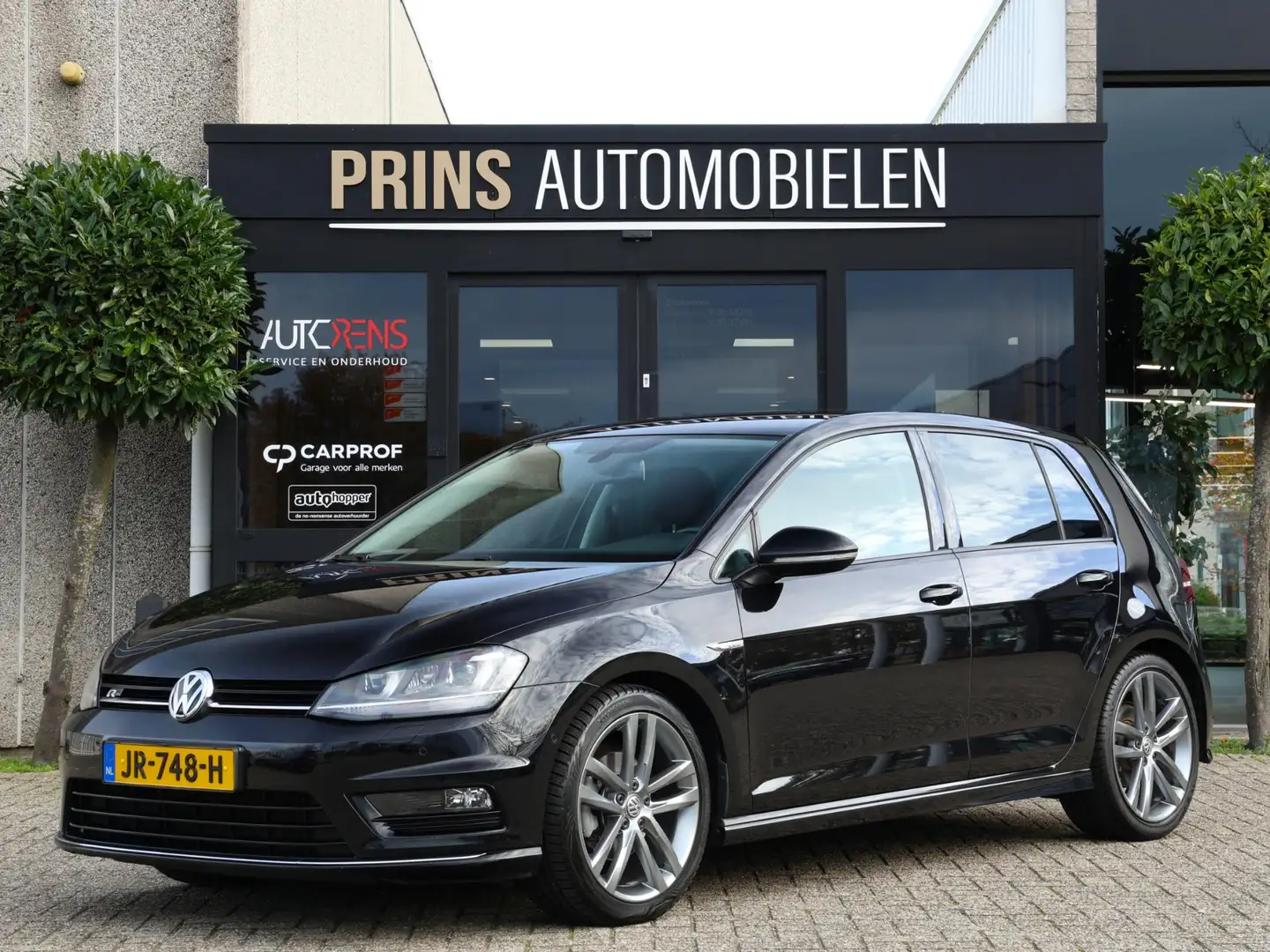 Volkswagen Golf 1.4 TSI R-Line|Camera|LED|Trekhaak|Stoelverw|Navi Zwart - 1
