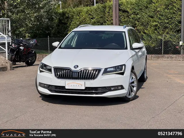 Skoda Superb Executive 2.0 TDI