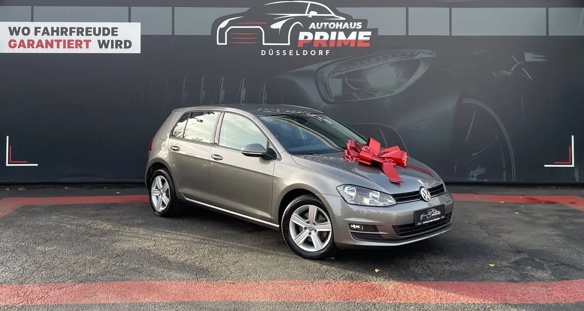 Volkswagen Golf Lim.Comfortline 1 Hand*Automatik*Rentner Grau - 1