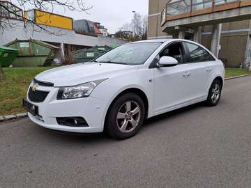 Cruze 1.6 LS