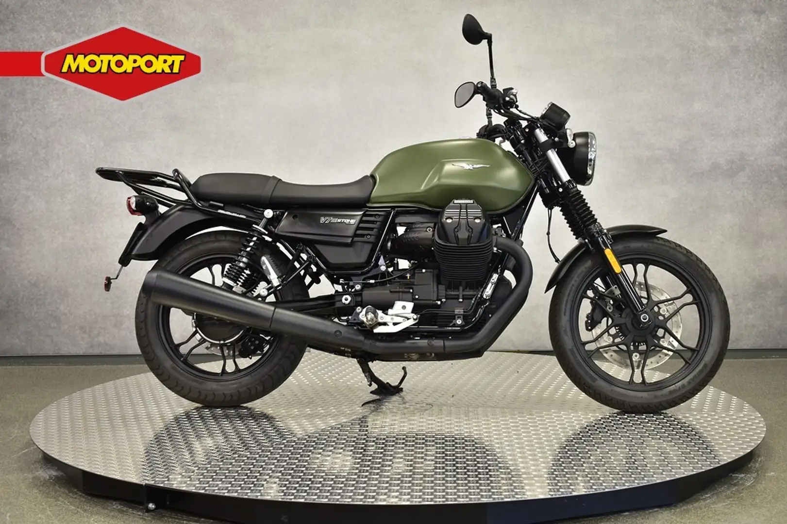 Moto Guzzi V 7 STONE Groen - 1