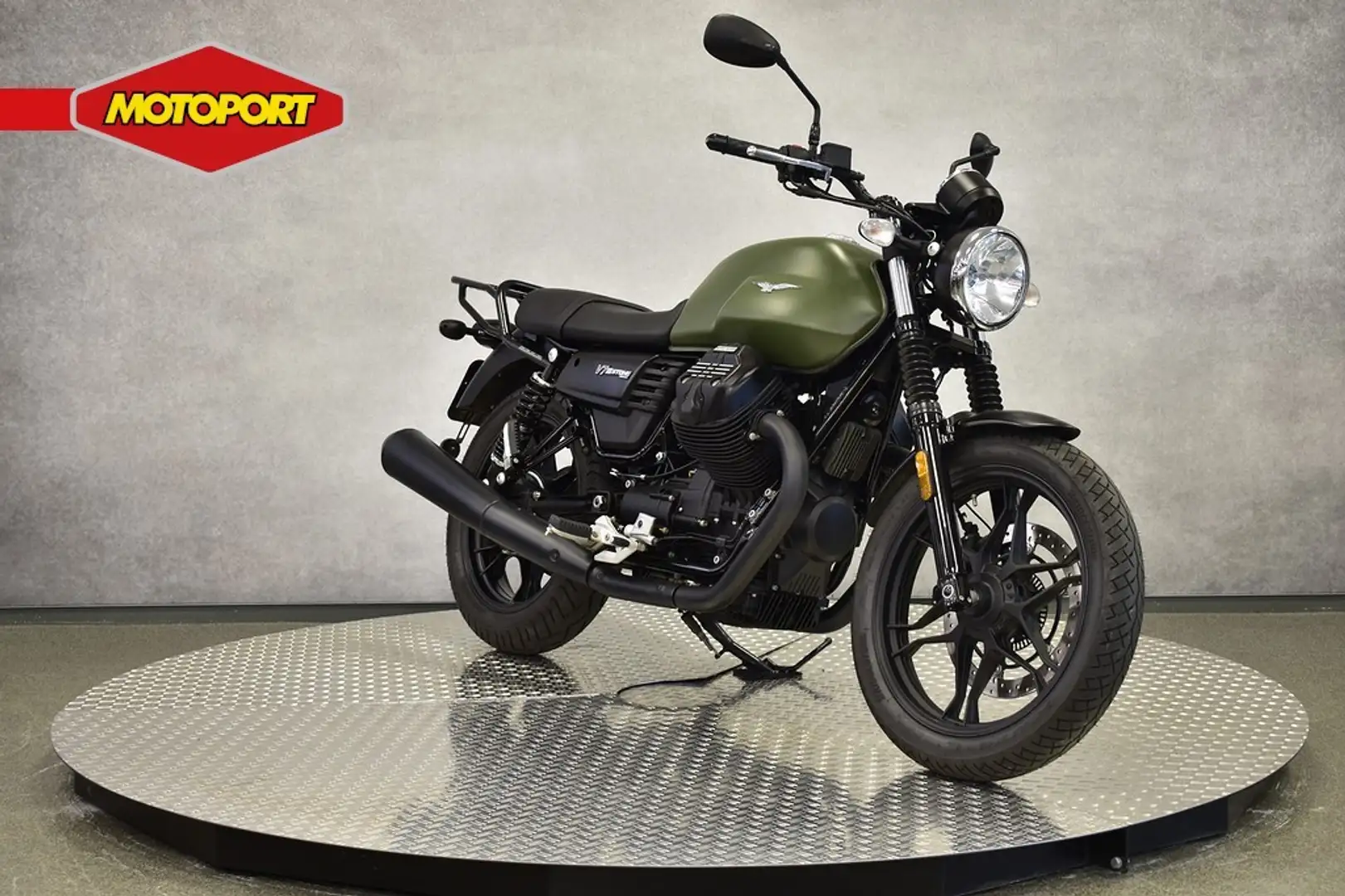 Moto Guzzi V 7 STONE Groen - 2