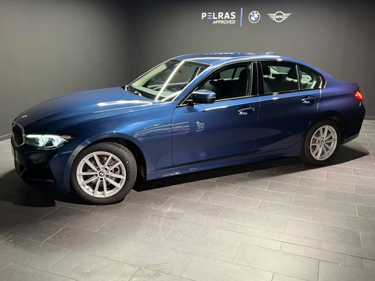 BMW 320 320dA xDrive 190ch Business Design Bleu - 1