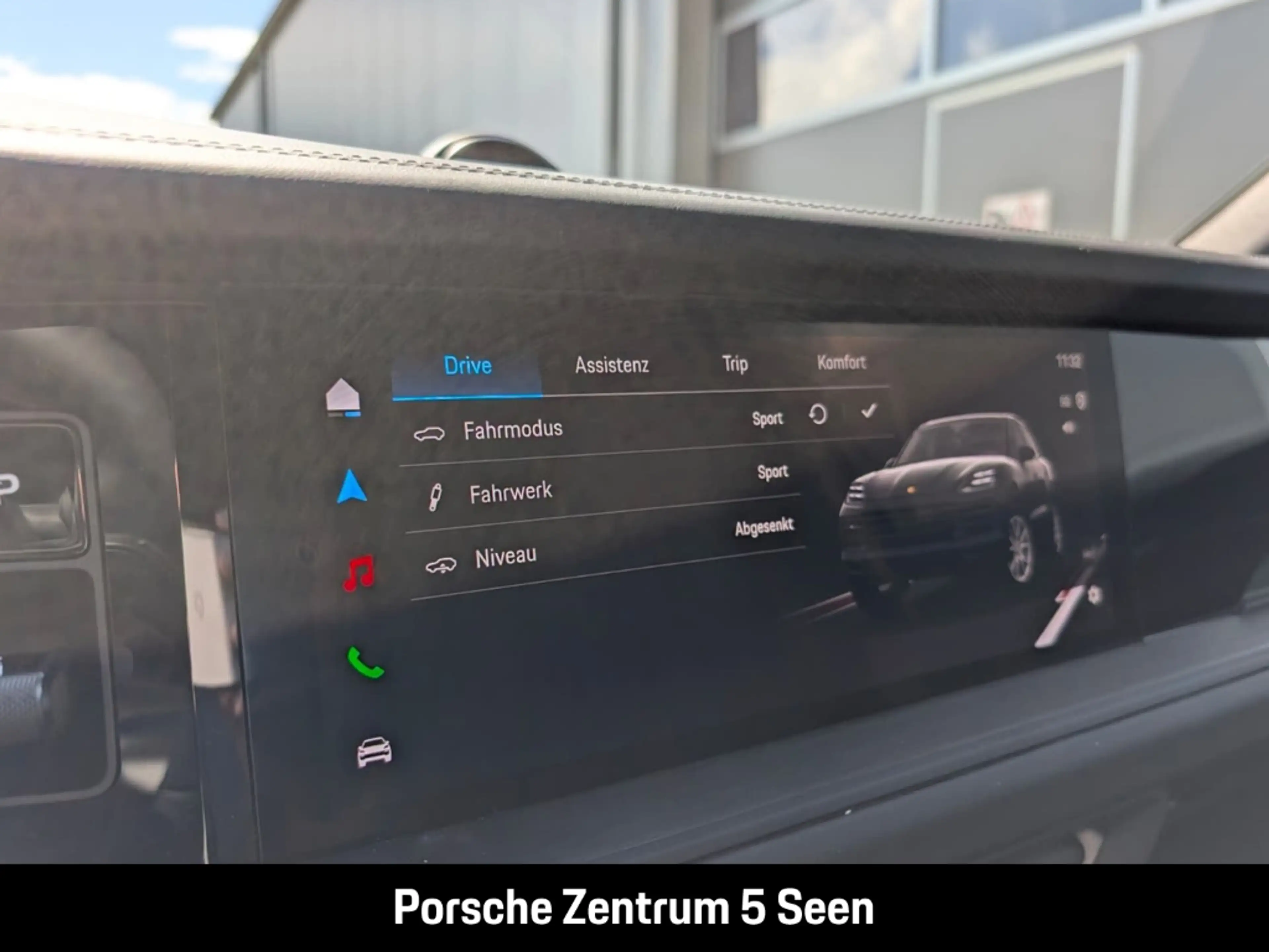 Porsche Cayenne E-Hybrid Black Edition, HEAD-UP, PRIVACY — photo 17
