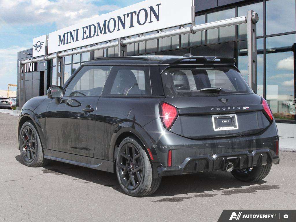 2026 MINI 3 Door